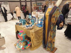 Read more about the article Support creativity and brilliance The Iraqi Fashion House participates in the presence of “Dhahab wa Ibdaa” gallery