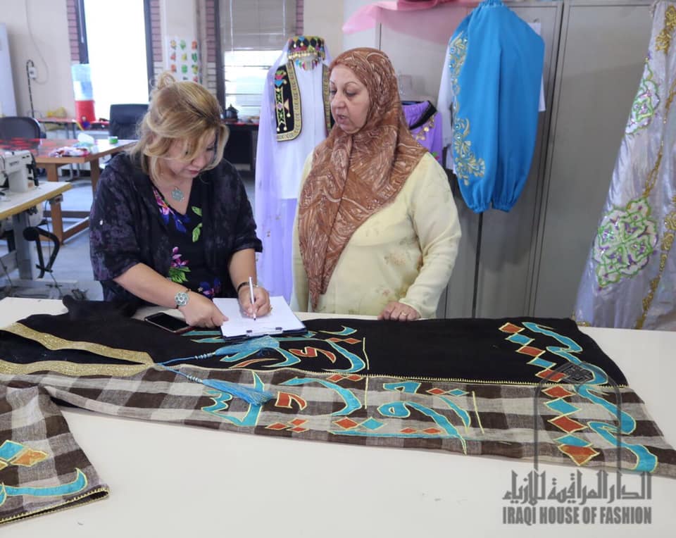 You are currently viewing Production of new costumes in the workshops of the Iraqi Fashion House